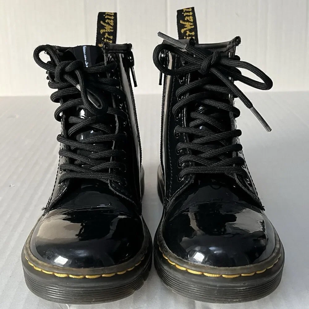 Dr. Martens Zavala J Combat Boots Patent Leather Zip Closure Unisex Kids Size 11